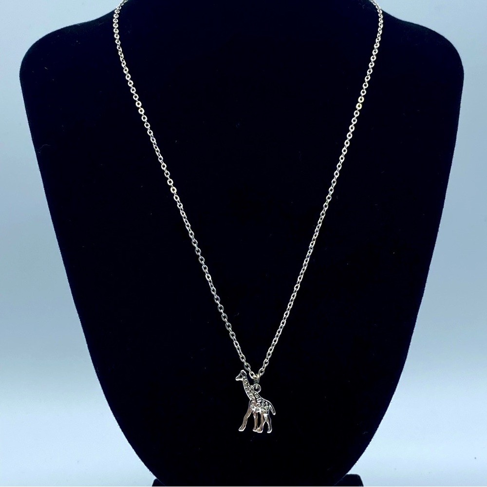 LC Lauren Conrad Silver Tone Giraffe Pendant Necklace  Dainty Minimalist Safari
